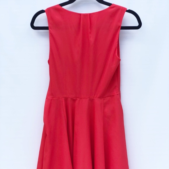Express Flared Keyhole Neck Red Dress - Picture 5 of 7